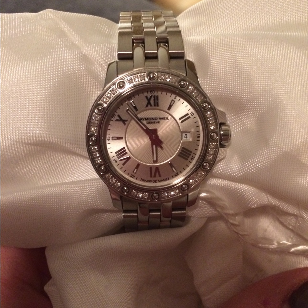 Raymond Weil